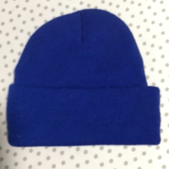 Disney Princess Mickey Mouse Cuffed Beanie Knit Toboggan Blue Sock Hat LIKE NEW - Picture 5 of 5